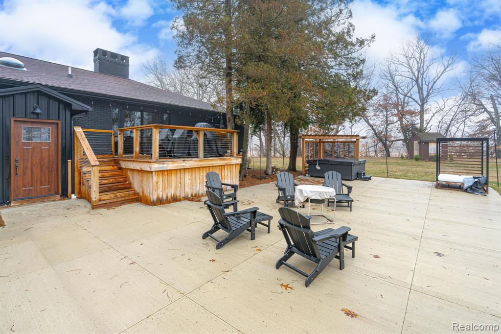 6803 Napoleon Road Jackson, MI 49201 - Photo 7 of 59