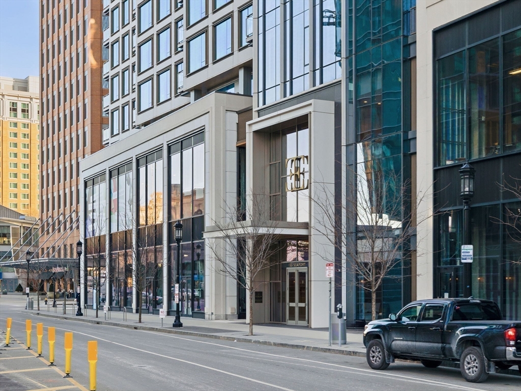 135 Seaport Boulevard, Unit 2008 Boston, MA 02210 - Photo 24 of 39