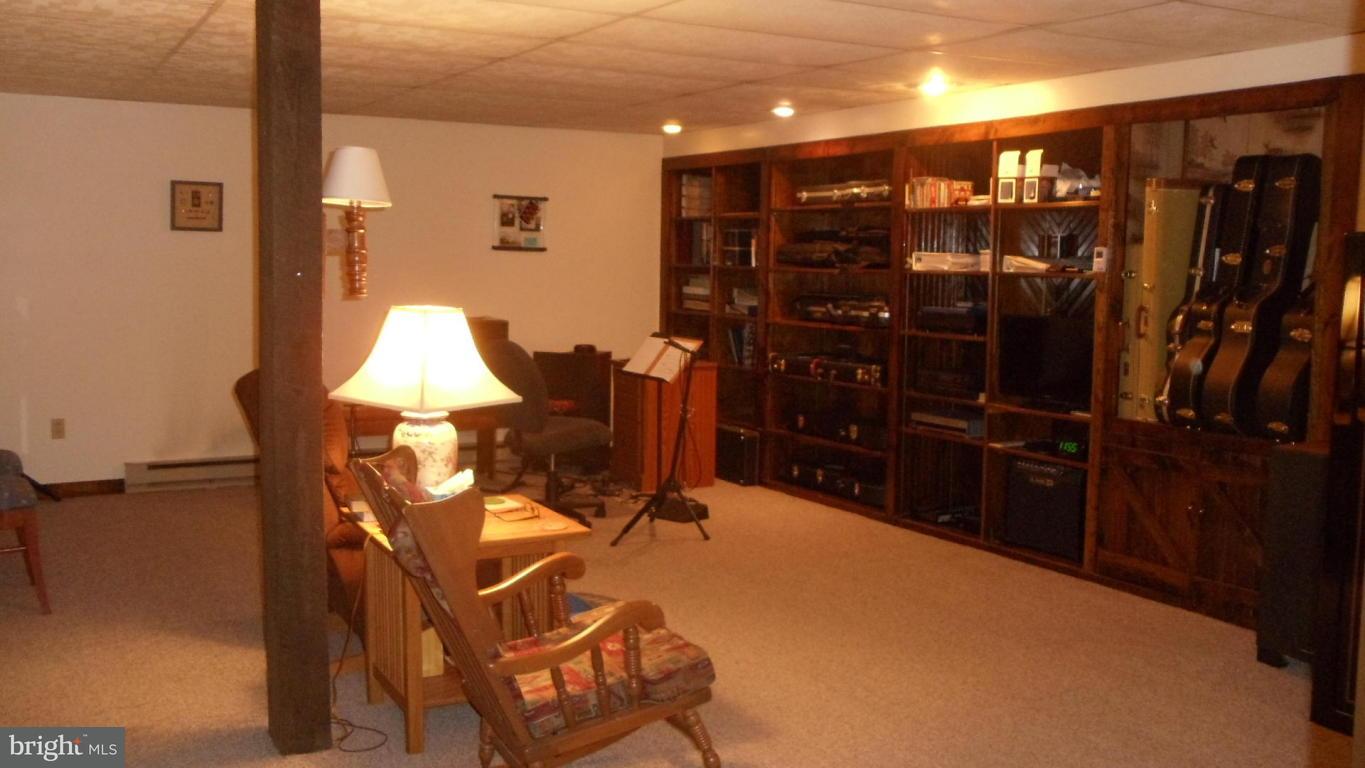 1330 Dridge Hill Road Lititz, PA 17543 - Photo 43 of 63