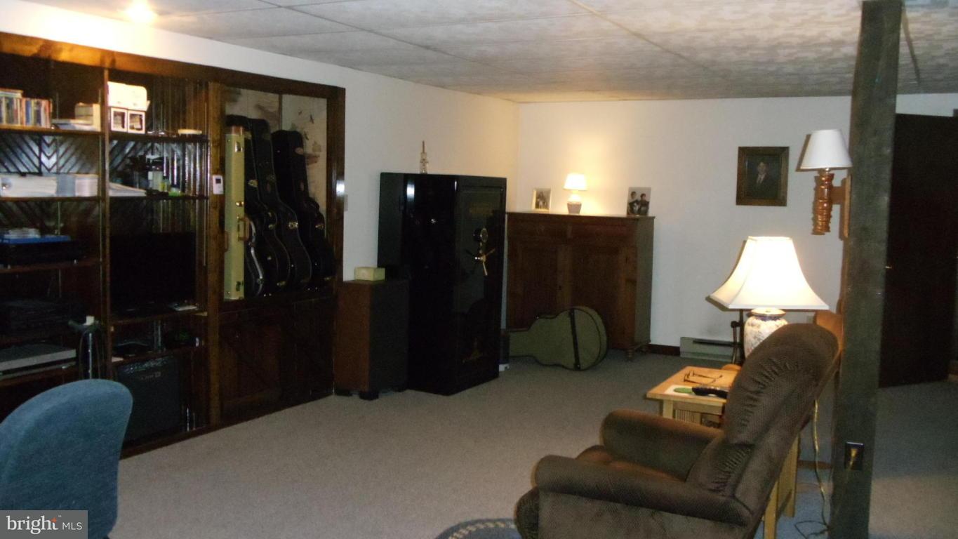 1330 Dridge Hill Road Lititz, PA 17543 - Photo 45 of 63