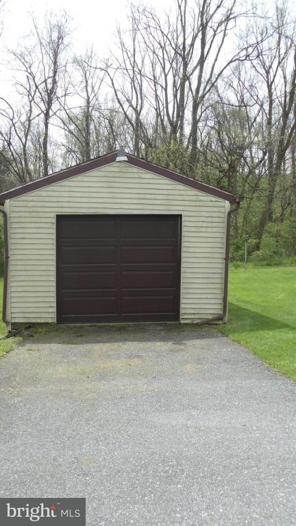 1330 Dridge Hill Road Lititz, PA 17543 - Photo 57 of 63