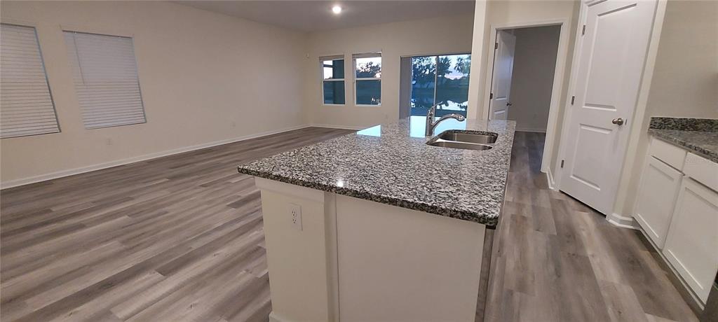 856 Kings Pine Ruskin, FL 33570 - Photo 6 of 36