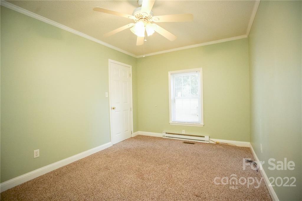 5995 Lake Wylie Road Clover, SC 29710 - Photo 26 of 43 Gallery Image 26