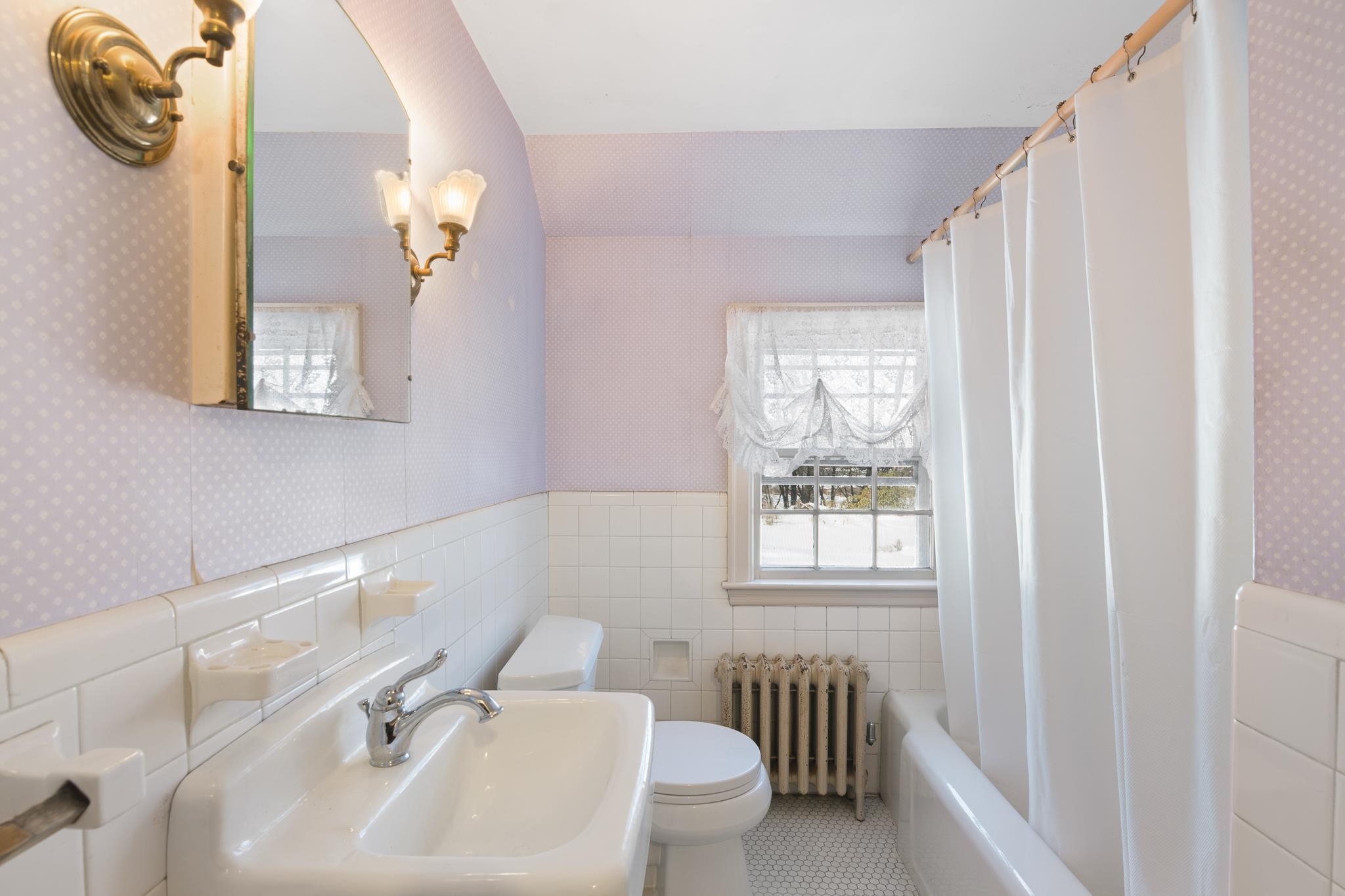 214 Putney Road Brattleboro, VT 05301 - Photo 23 of 46 Gallery Image 23
