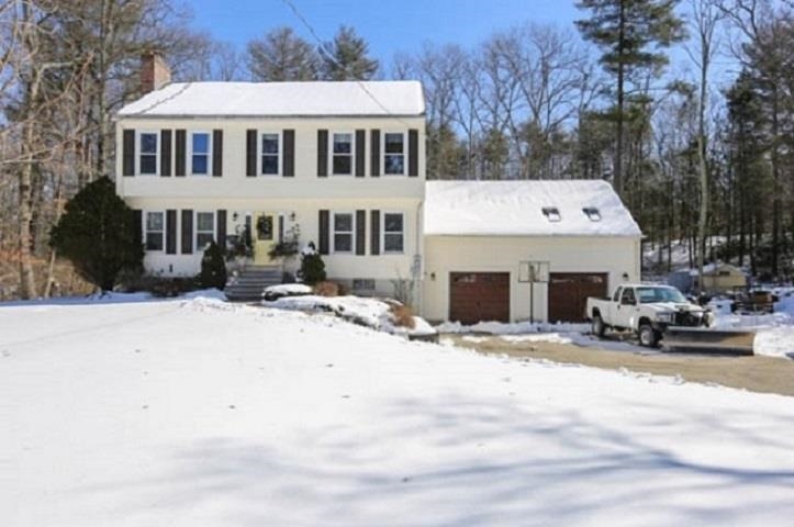 19 Glen Road Salem, NH 03079 - Photo 1 of 23