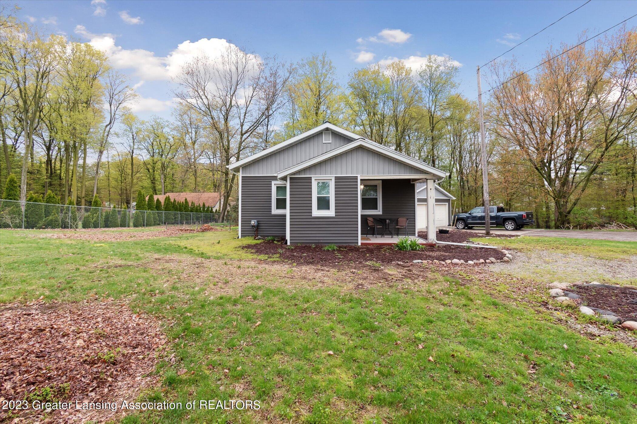 3318 West Howell Road Mason, MI 48854 - Photo 47 of 53 51-3318-W-Howell-Rd-Mason-MI-48854-Windo