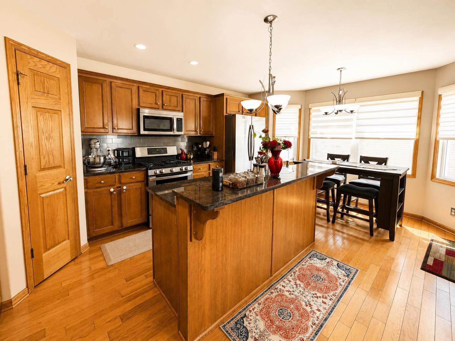 423 Cross Plains Road Rockford, IL 61107 - Photo 11 of 48