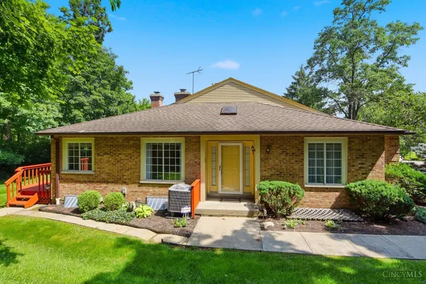 $224,900 | 5237 Eaglesnest Drive, Unit 32, Cincinnati, OH 45248