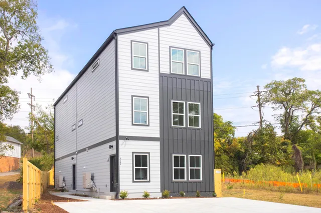 $1,145,000 | 2708 Tucker Road, Nashville, TN 37218