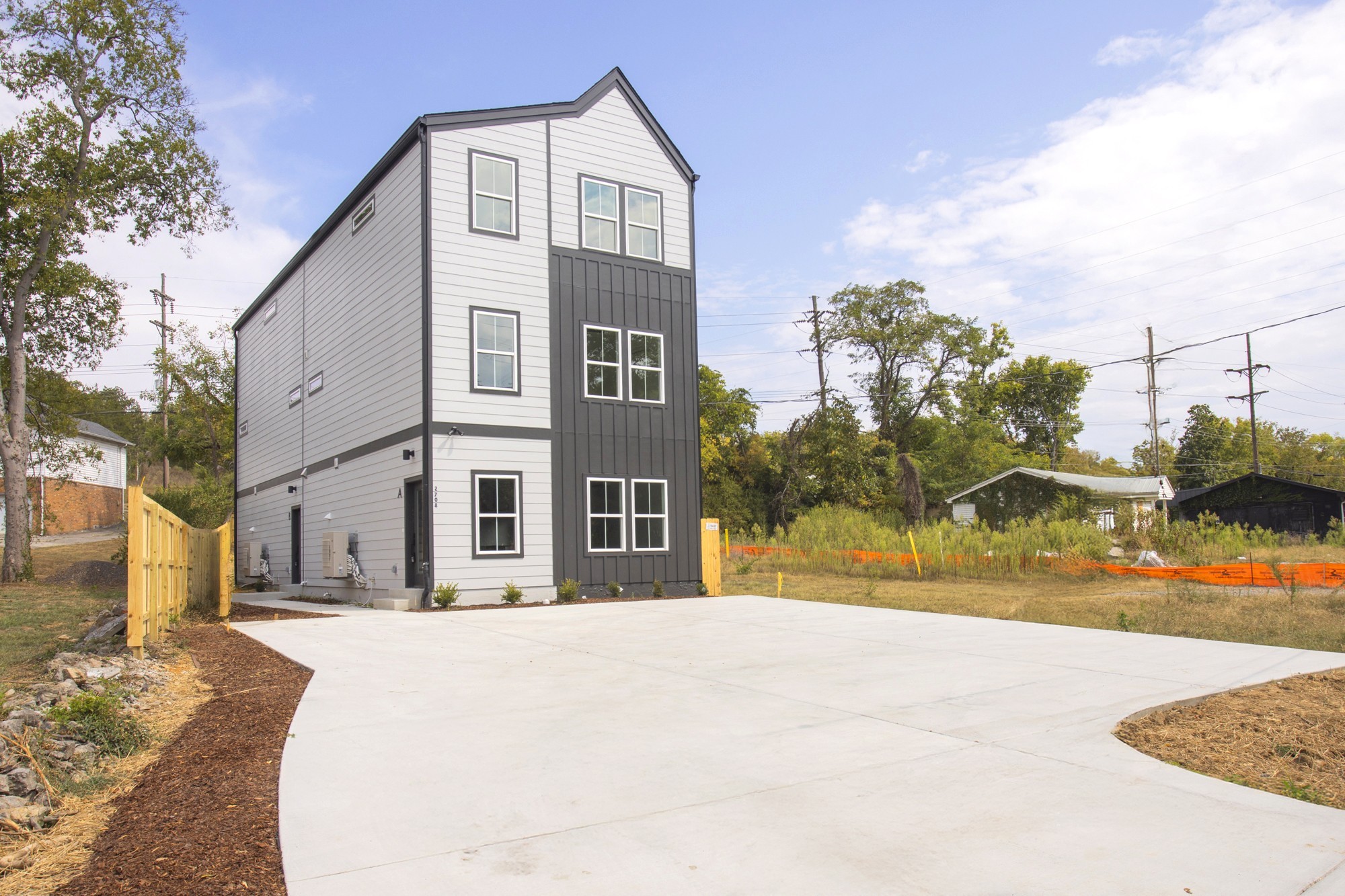 2708 Tucker Road Nashville, TN 37218 - Photo 6 of 53