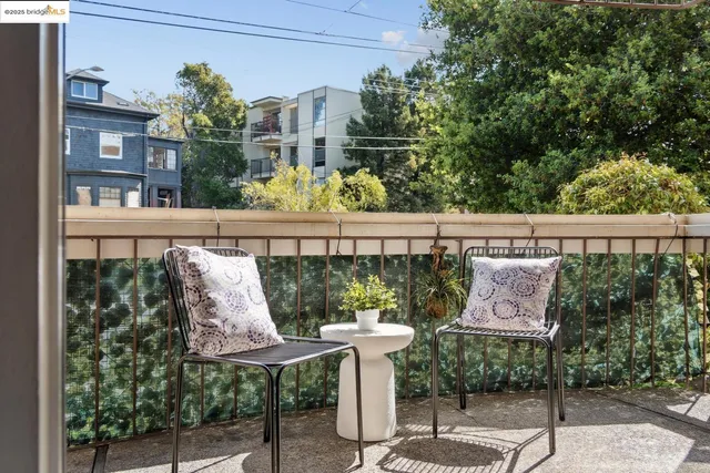 $399,000 | 323 Monte Vista Avenue, Unit 103, Oakland, CA 94611