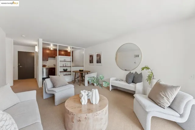 $399,000 | 323 Monte Vista Avenue, Unit 103, Oakland, CA 94611