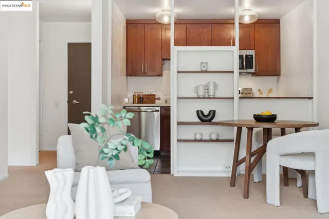 $399,000 | 323 Monte Vista Avenue, Unit 103, Oakland, CA 94611