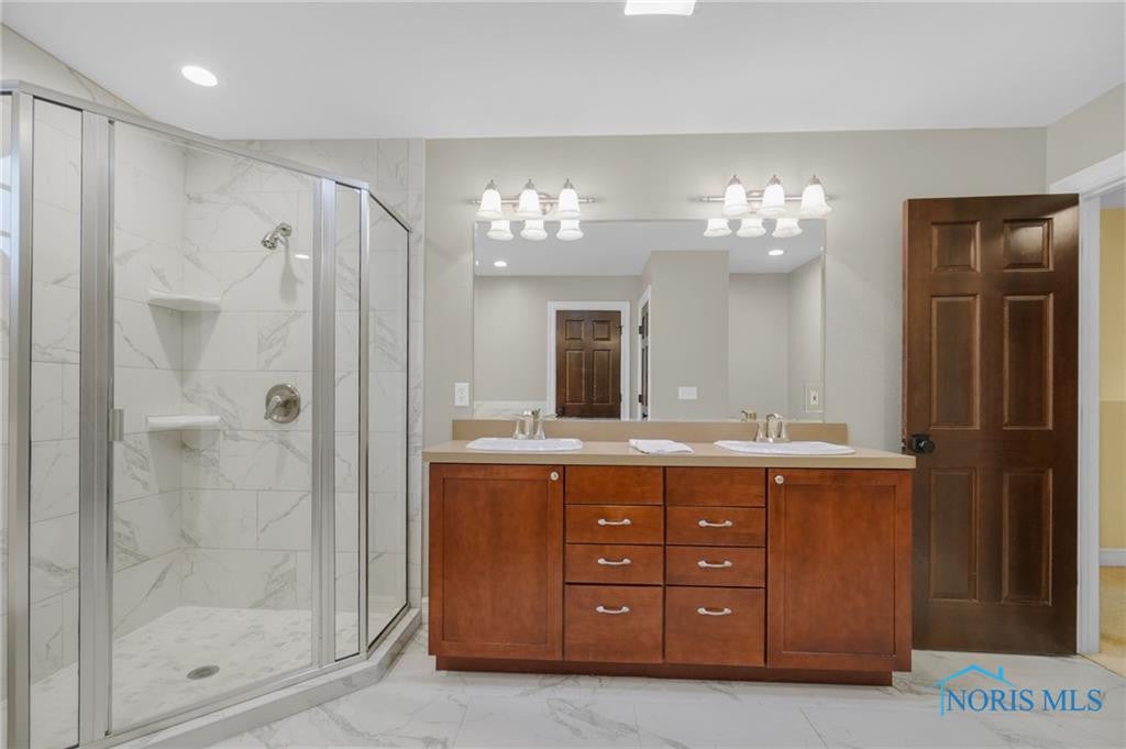 2233 Cheltenham Road Toledo, OH 43606 - Photo 30 of 43 Gallery Image 30