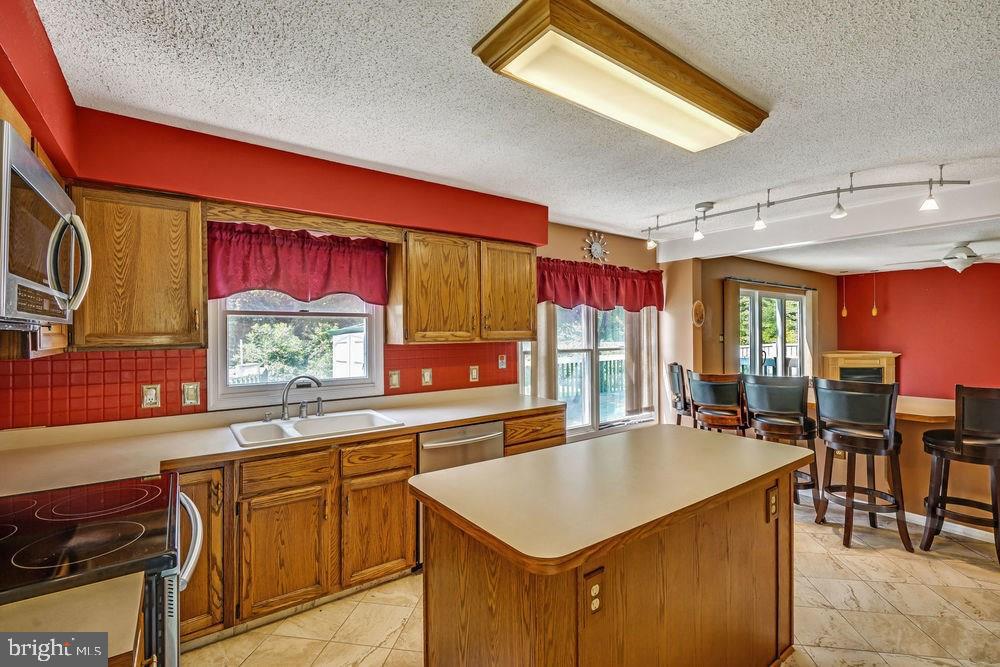 61 Hickory Hill Road Jackson, NJ 08527 - Photo 10 of 28 Gallery Image 10