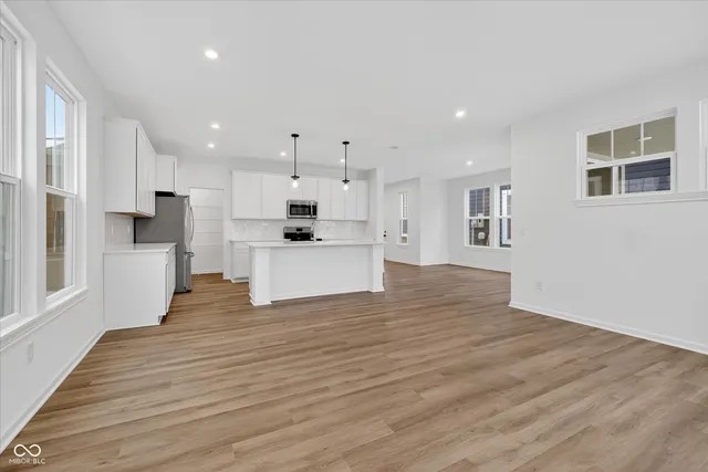 $2,750 | 15994 Meadow Frost Court, Fishers, IN 46037