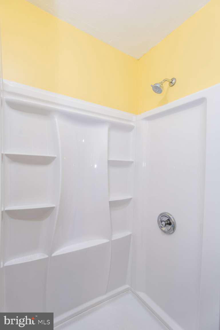 1471 Liberty Street Hamilton, NJ 08629 - Photo 15 of 25