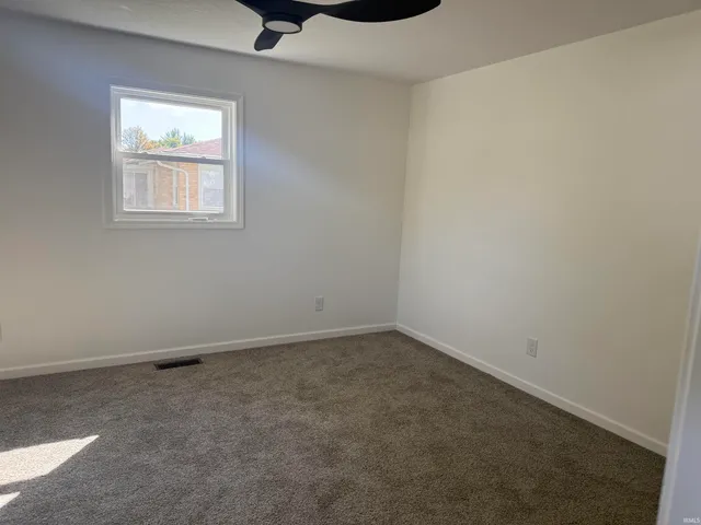 $249,000 | 1208 North Mulberry Street, Hartford City, IN 47348