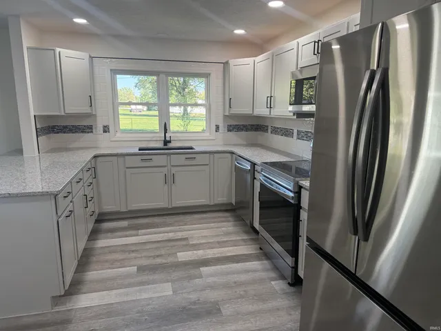 $249,000 | 1208 North Mulberry Street, Hartford City, IN 47348