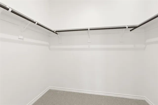 $314,900 | 420 Comanche Drive, Cleburne, TX 76033