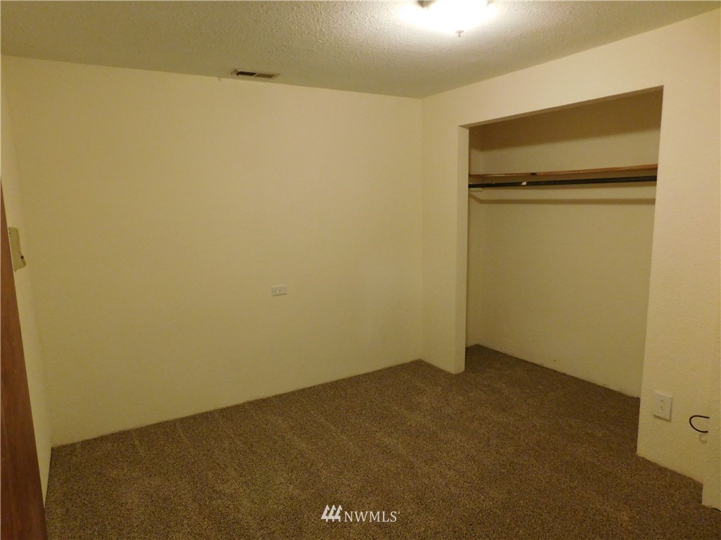 722 Studebaker Road Castle Rock, WA 98611 - Photo 21 of 25 Gallery Image 21