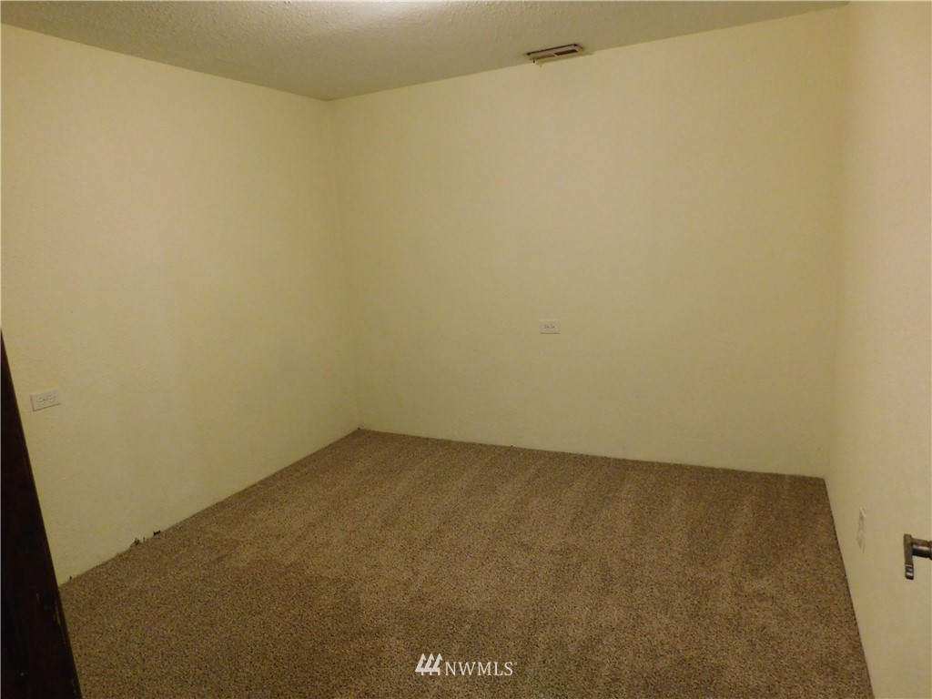 722 Studebaker Road Castle Rock, WA 98611 - Photo 22 of 25 Gallery Image 22