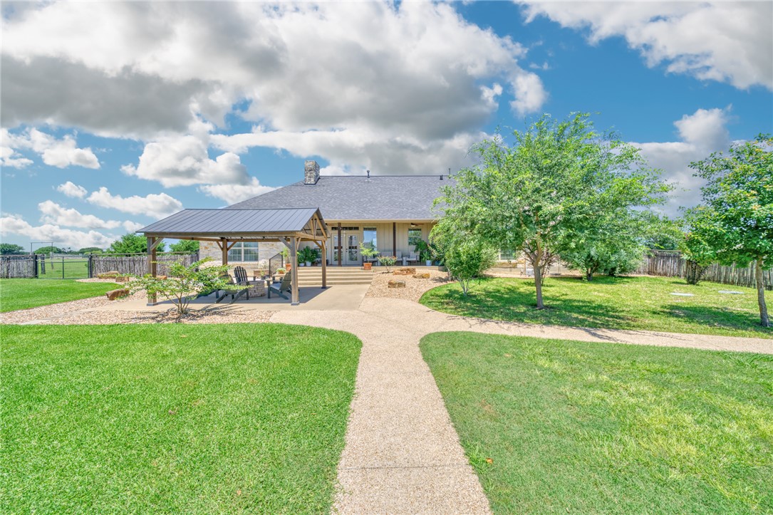 9652 Locke Road Bryan, TX 77808 - Photo 25 of 50 FAMILY AND FRIENDS ARE WELCOME HERE