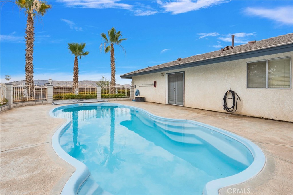 23333 Taos Road Apple Valley, CA 92307 - Photo 49 of 59