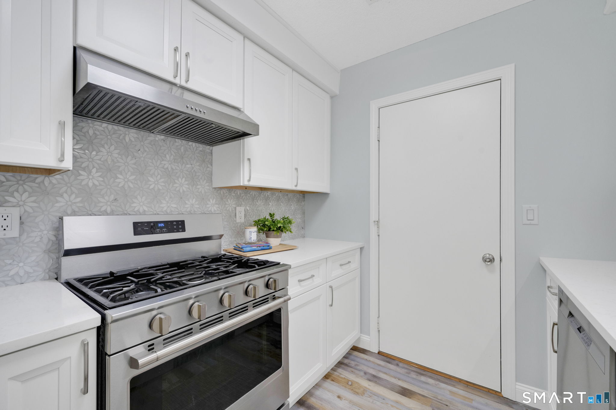16 Maple Street, Unit 20 Vernon, CT 06066 - Photo 6 of 40