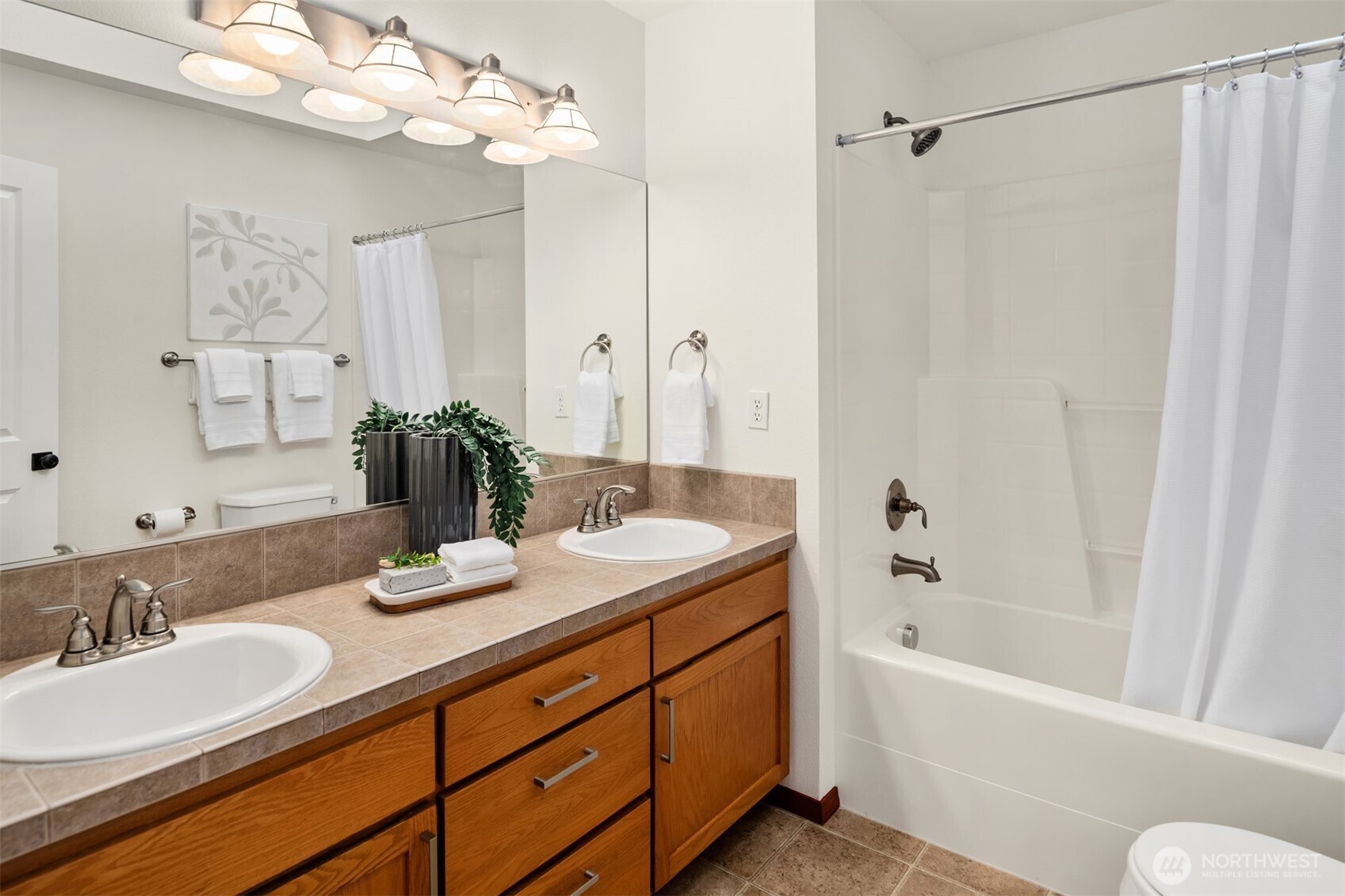 18318 34th Avenue Southeast Bothell, WA 98012 - Photo 28 of 40