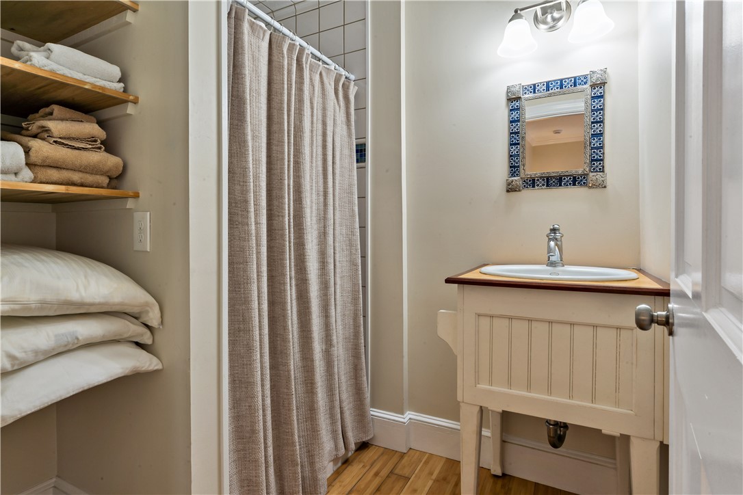 6 Gladding Court, Unit 1 Newport, RI 02840 - Photo 18 of 23