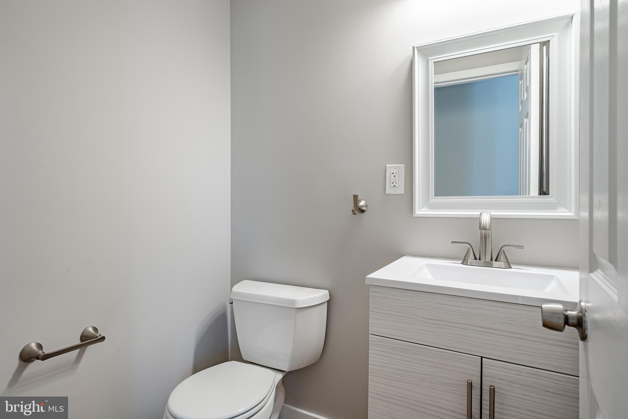 1233 Spring Valley Lane West Chester, PA 19380 - Photo 17 of 46