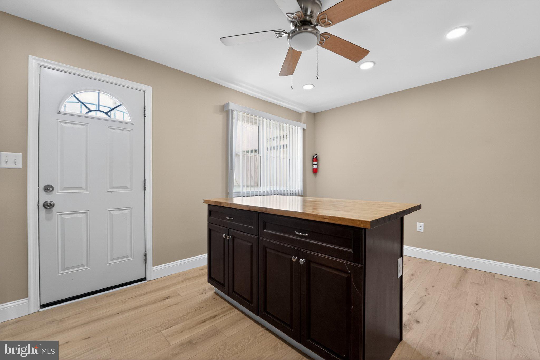 643 South Wickham Road Baltimore, MD 21229 - Photo 11 of 32 Bright and inviting kitchen space.