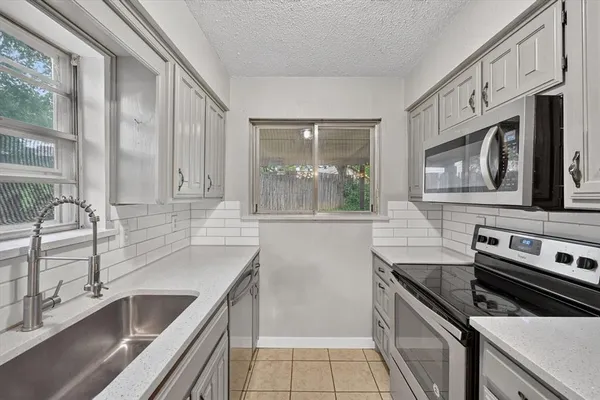 $279,000 | 1601 White Oak Court, Denton, TX 76209
