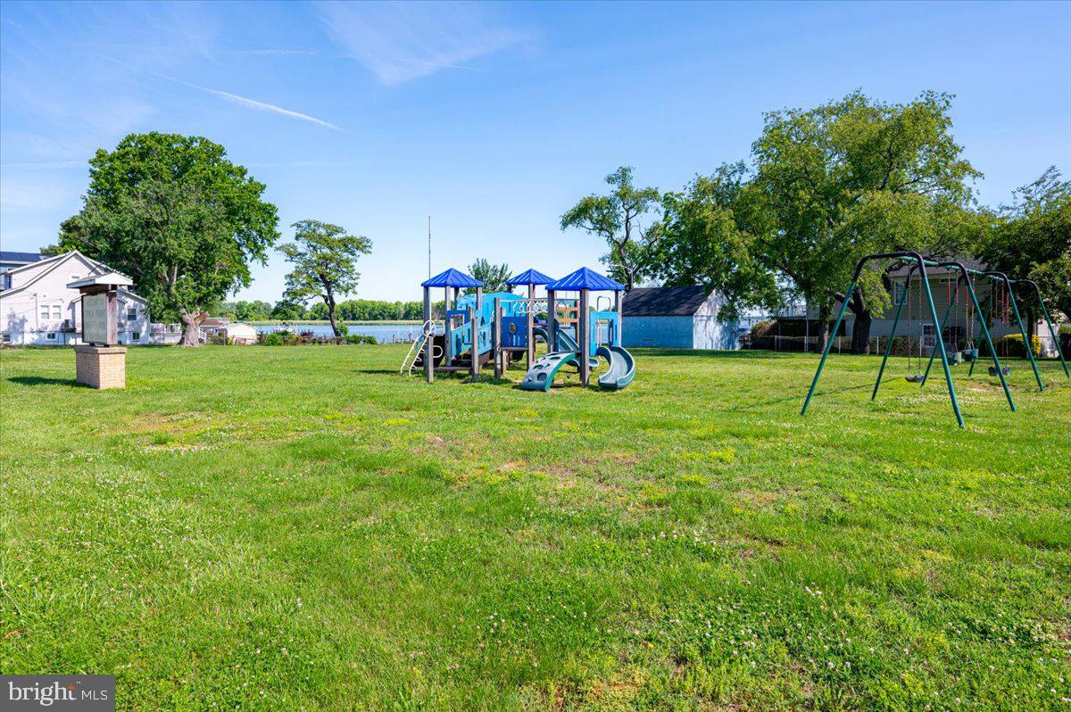 3231 Grace Road Sparrows Point, MD 21219 - Photo 35 of 43