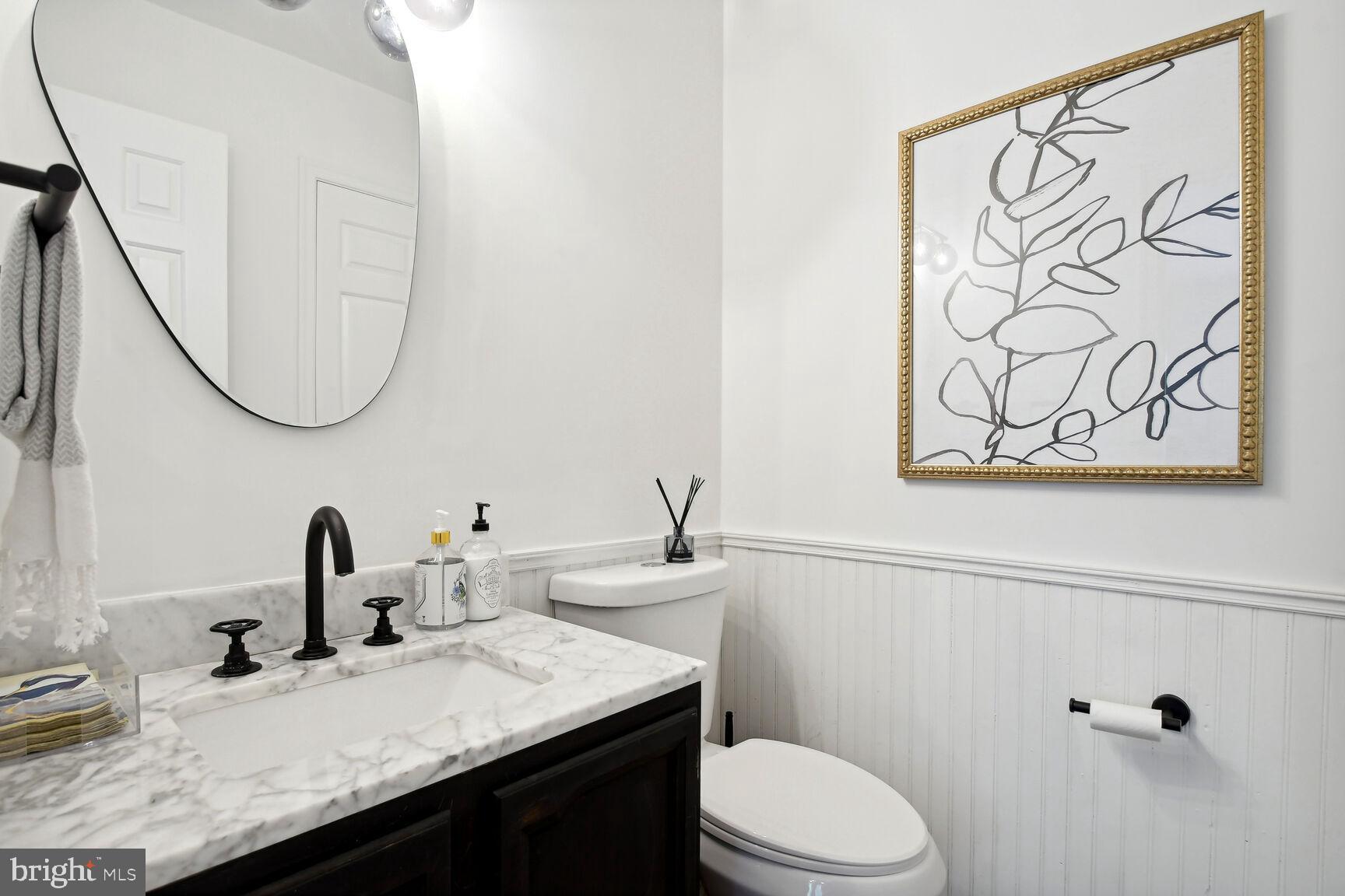 11122 Timberhead Lane Reston, VA 20191 - Photo 18 of 30