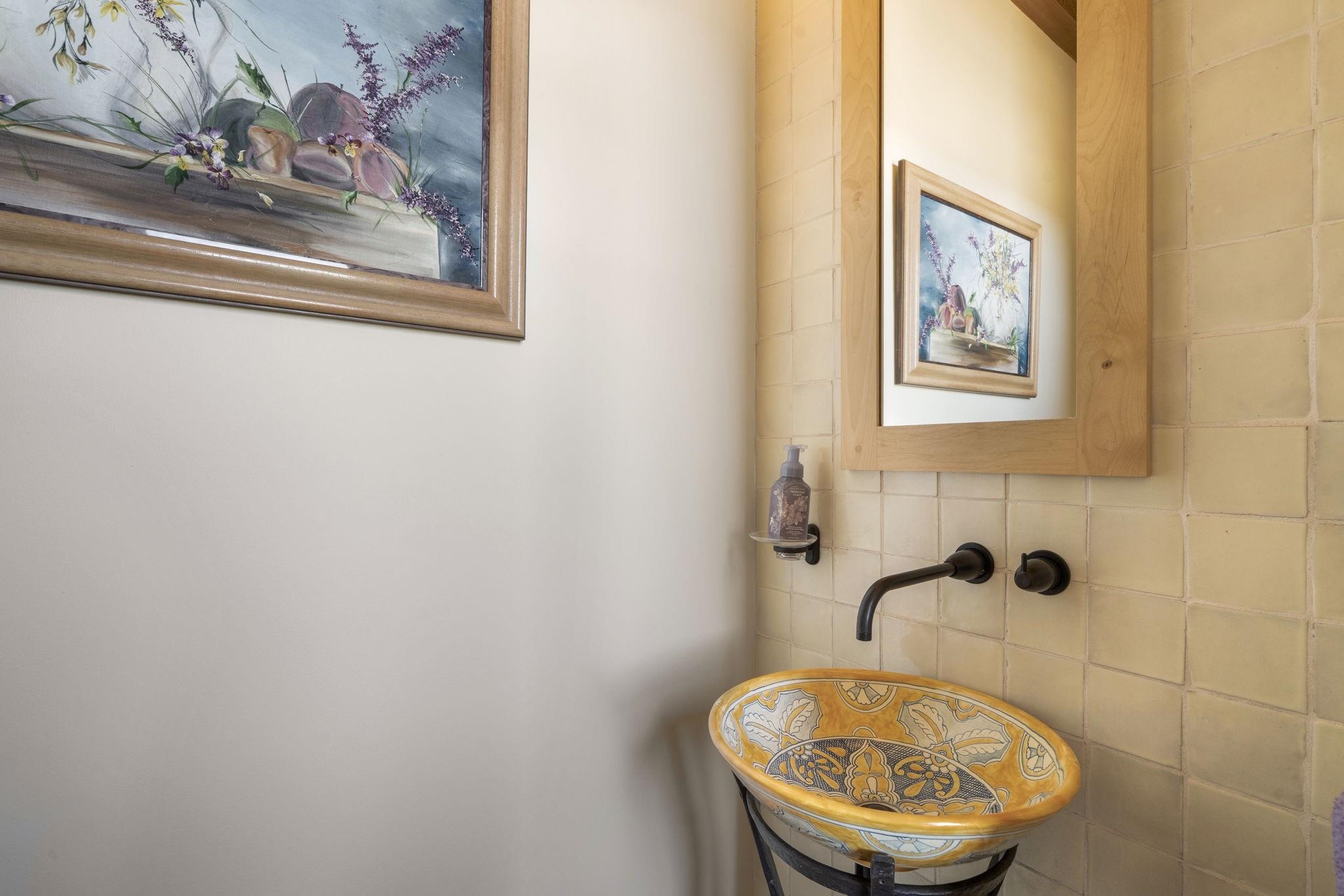 91 Riverbend Road Ranchos de Taos, NM 87557 - Photo 11 of 49 Gallery Image 11