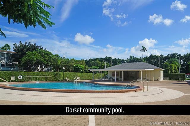 274 Dorset G Boca Raton, FL 33434 - Photo 11 of 23 Dorset Pool
