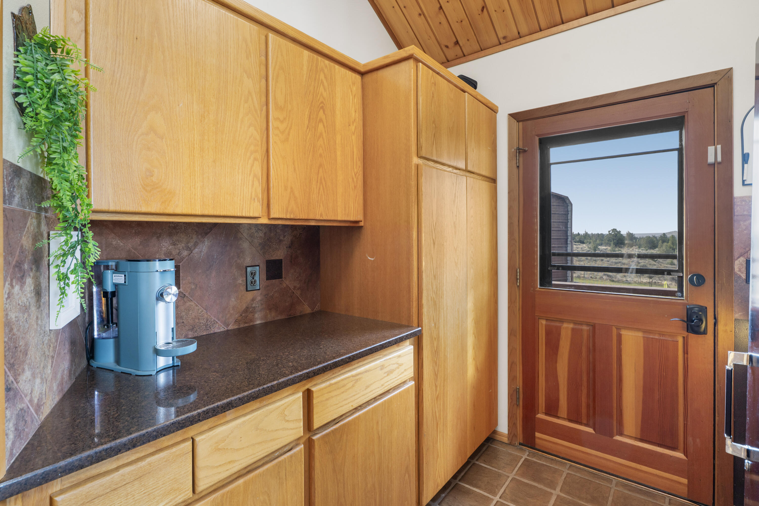 10127 Southwest Shad Road Terrebonne, OR 97760 - Photo 16 of 67