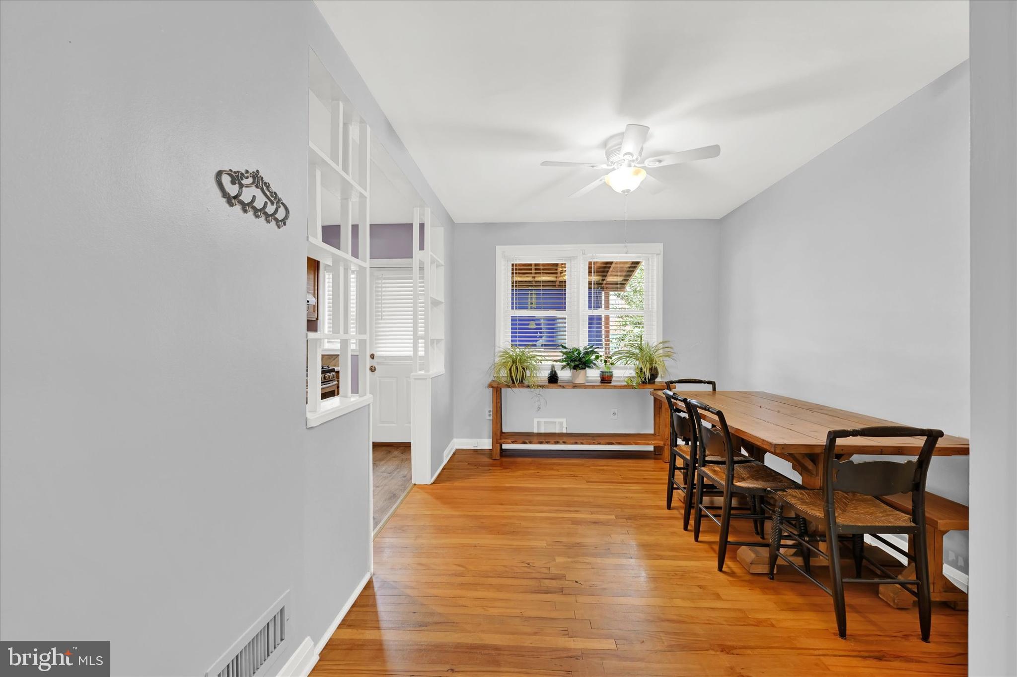 8356 Edgedale Road Parkville, MD 21234 - Photo 3 of 22 Dining space open to living room.