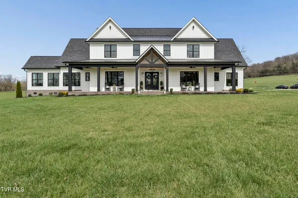 $2,100,000 | 133 Wake Robin Lane, Johnson City, TN 37601