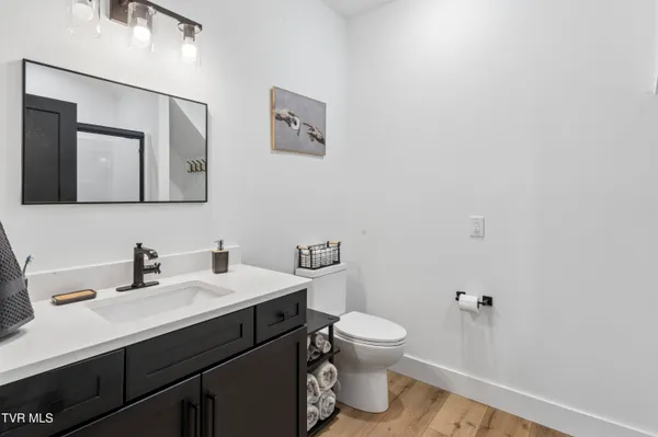 $2,100,000 | 133 Wake Robin Lane, Johnson City, TN 37601