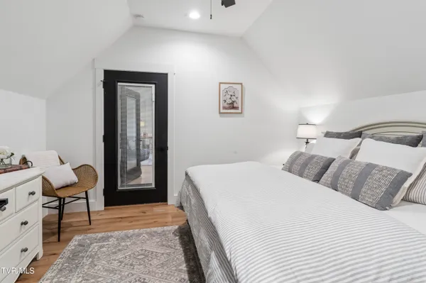 $2,100,000 | 133 Wake Robin Lane, Johnson City, TN 37601