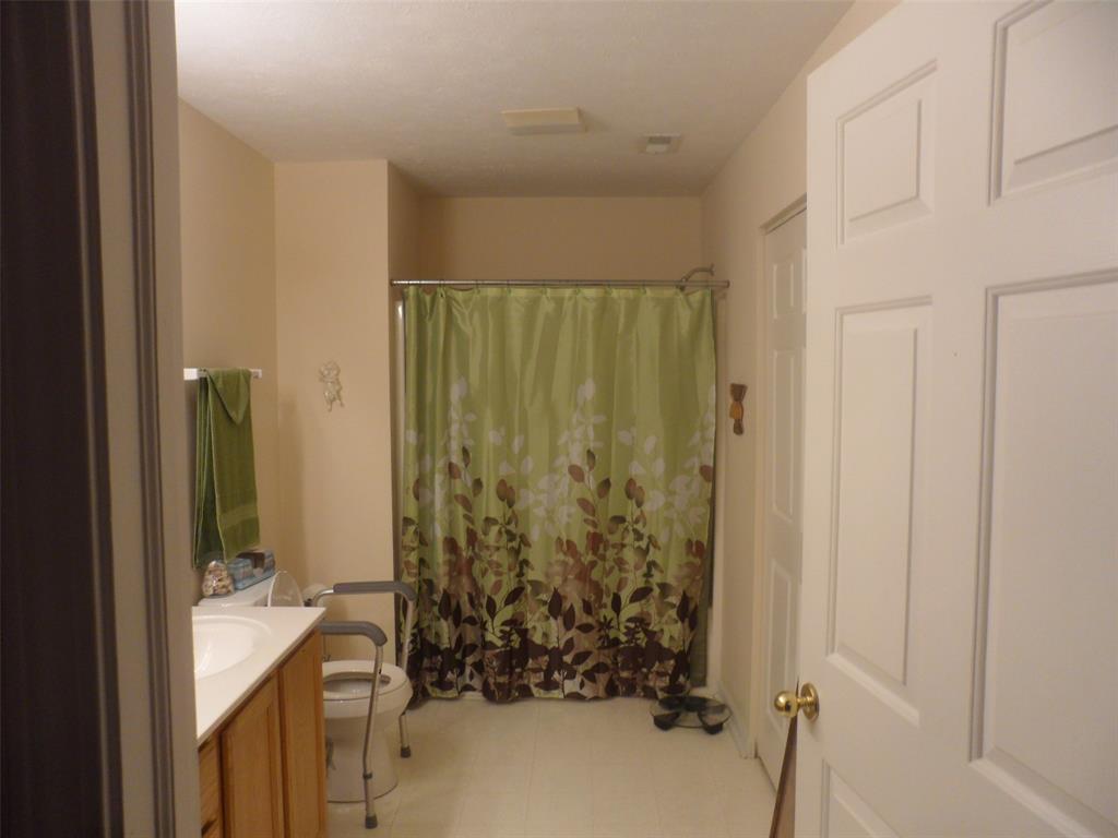 6573 Rainer Drive, Unit A Indianapolis, IN 46214 - Photo 11 of 26 Gallery Image 11