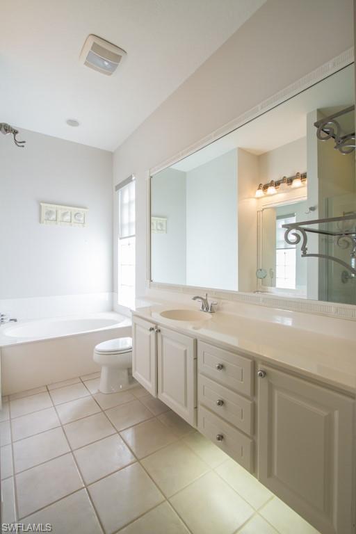 5121 Inagua Way Naples, FL 34119 - Photo 12 of 24 Gallery Image 12