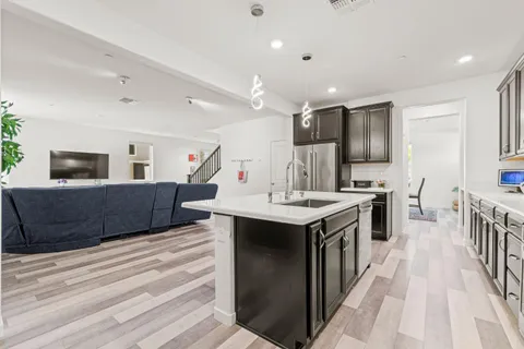 $599,000 | 3020 Edgeview Drive, Sacramento, CA 95833