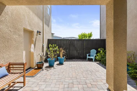 $599,000 | 3020 Edgeview Drive, Sacramento, CA 95833