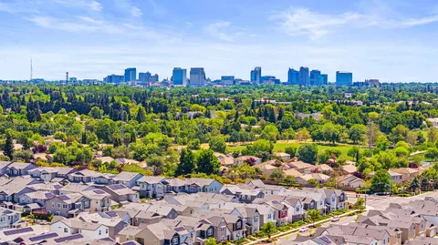 $599,000 | 3020 Edgeview Drive, Sacramento, CA 95833