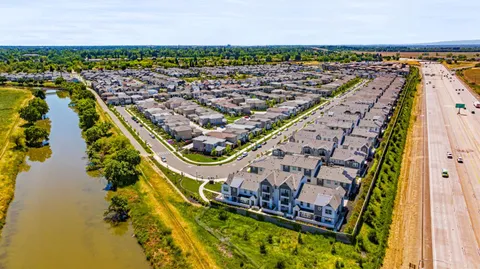 $599,000 | 3020 Edgeview Drive, Sacramento, CA 95833