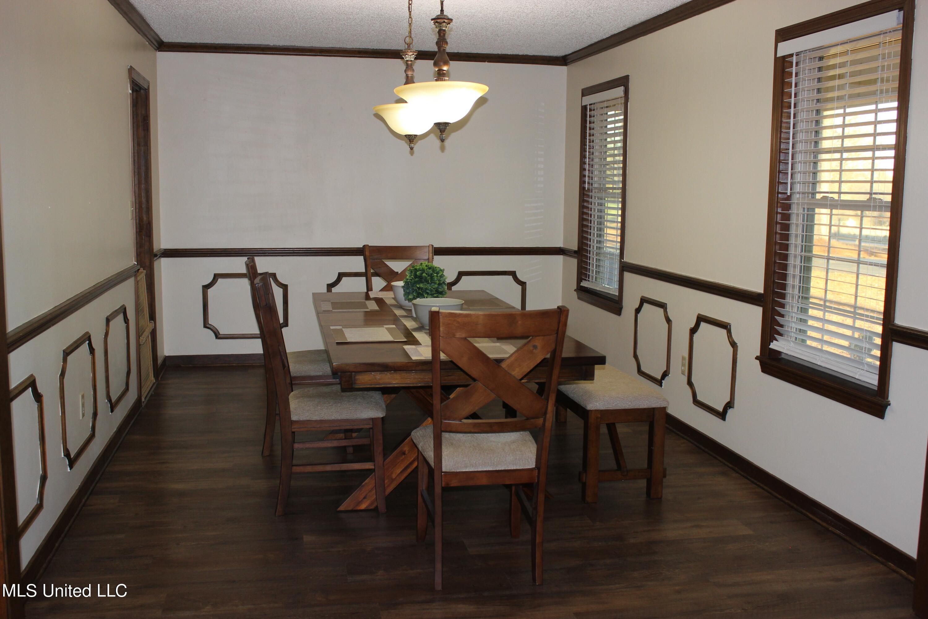 1199 Ernie Martin Road Utica, MS 39175 - Photo 10 of 24 1199 Ernie Martin Dining Room